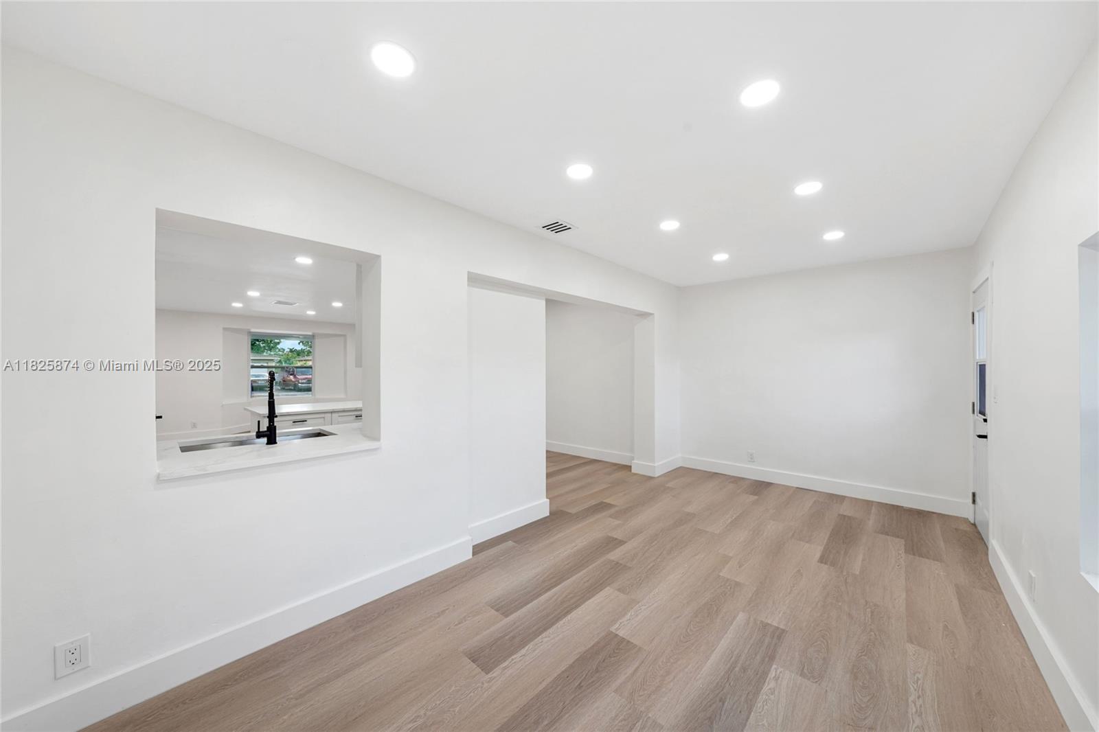 4290 NW 38th Ave, Lauderdale Lakes, Florida image 24