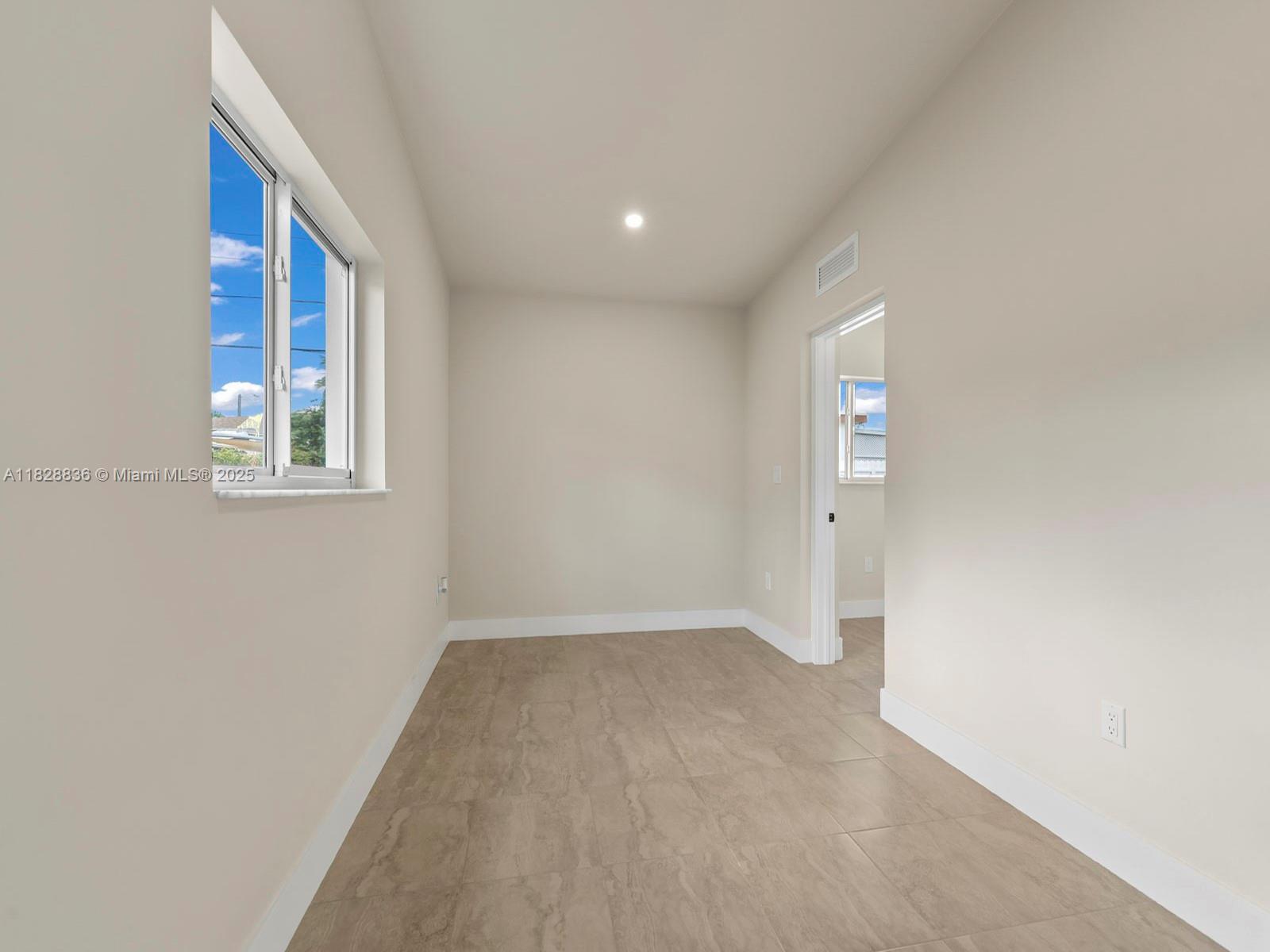 3455 E 1st Ct, Hialeah, Florida image 27