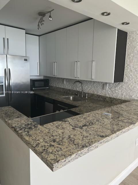 Property photo # 3