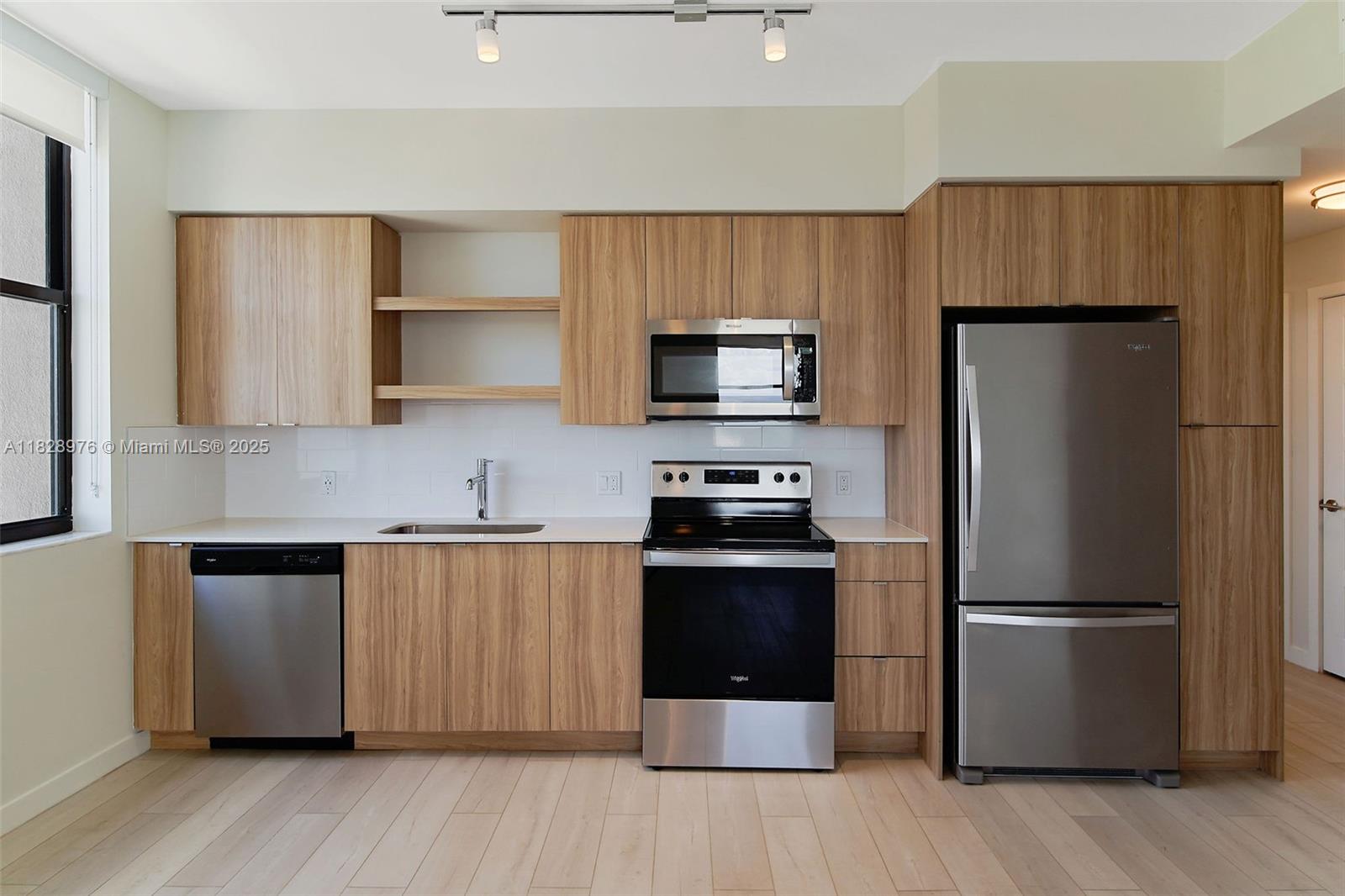 Property photo # 9