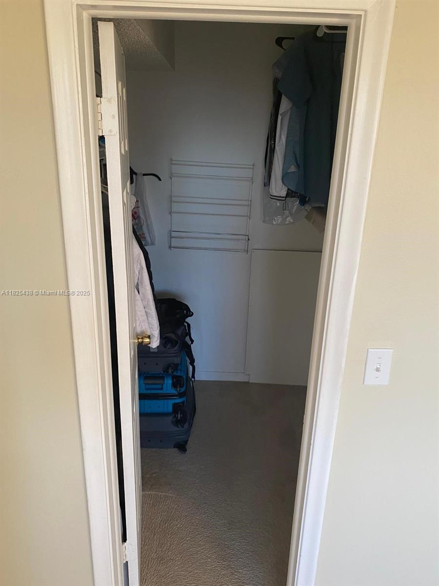 361 S Hollybrook Dr #206, Pembroke Pines, Florida image 10