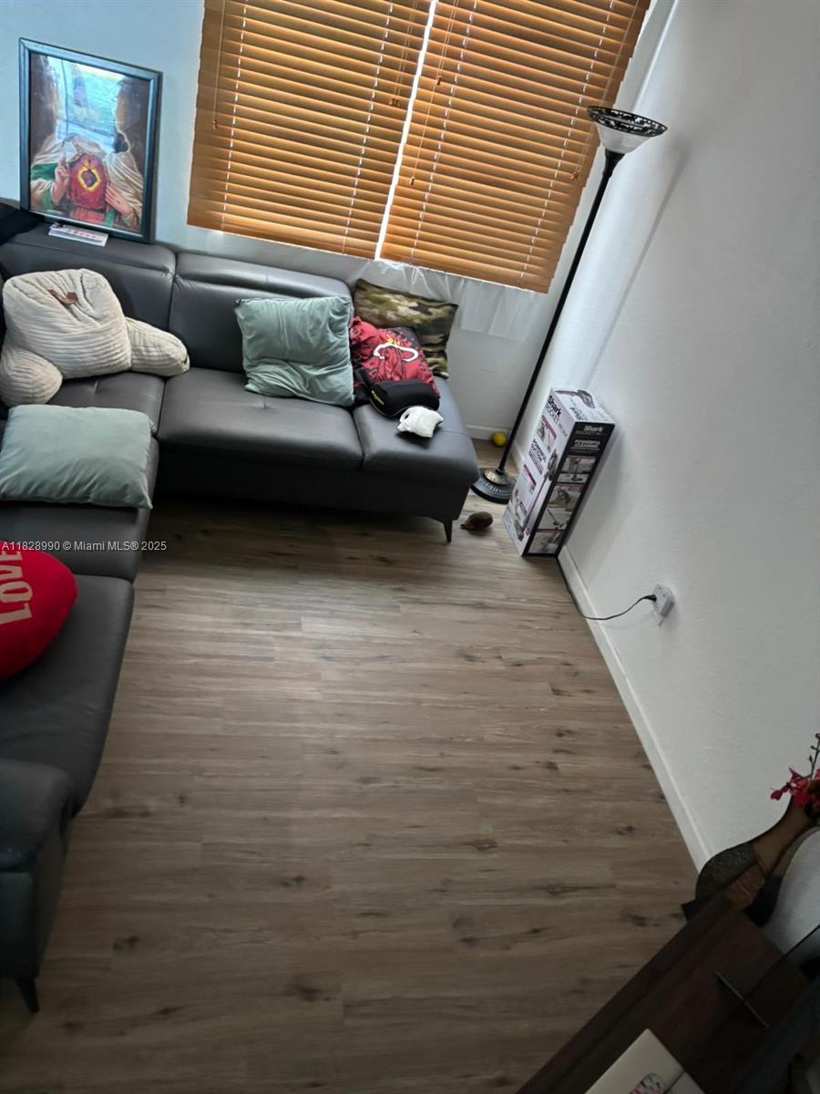 Property photo # 7