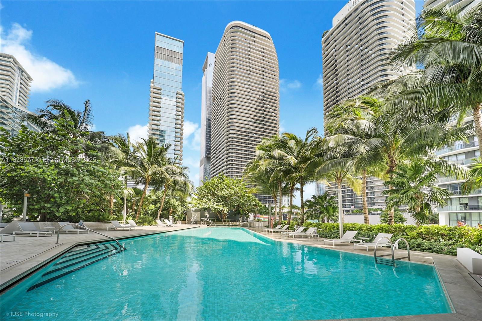 88 SW 7th St #4101, Miami, Florida image 28