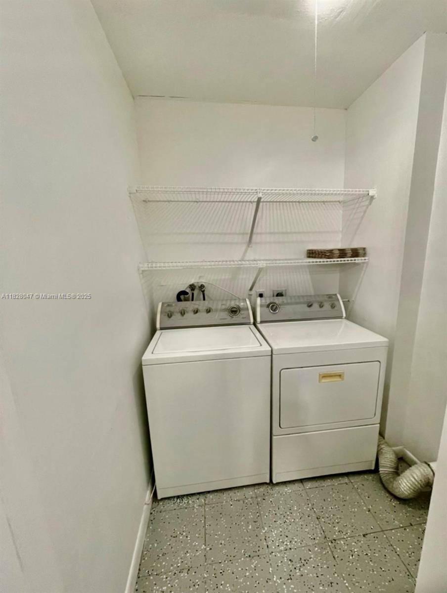 402 Capri I #I, Delray Beach, Florida image 20