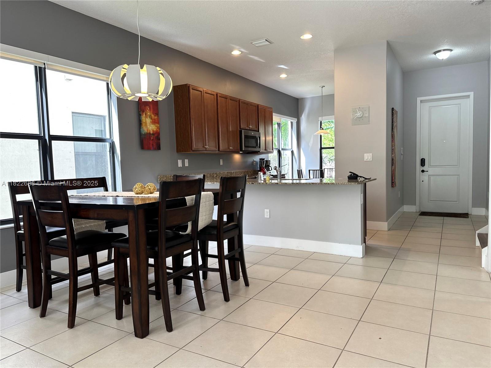 3278 W 97th Ter, Hialeah, Florida image 40