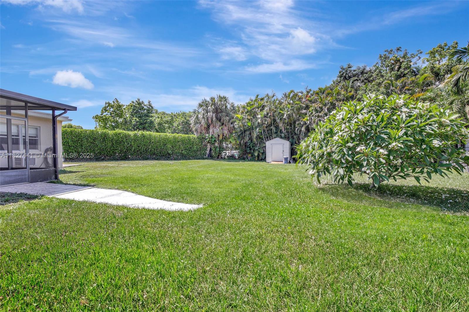 16702 NW 73rd Ct, Hialeah, Florida image 42