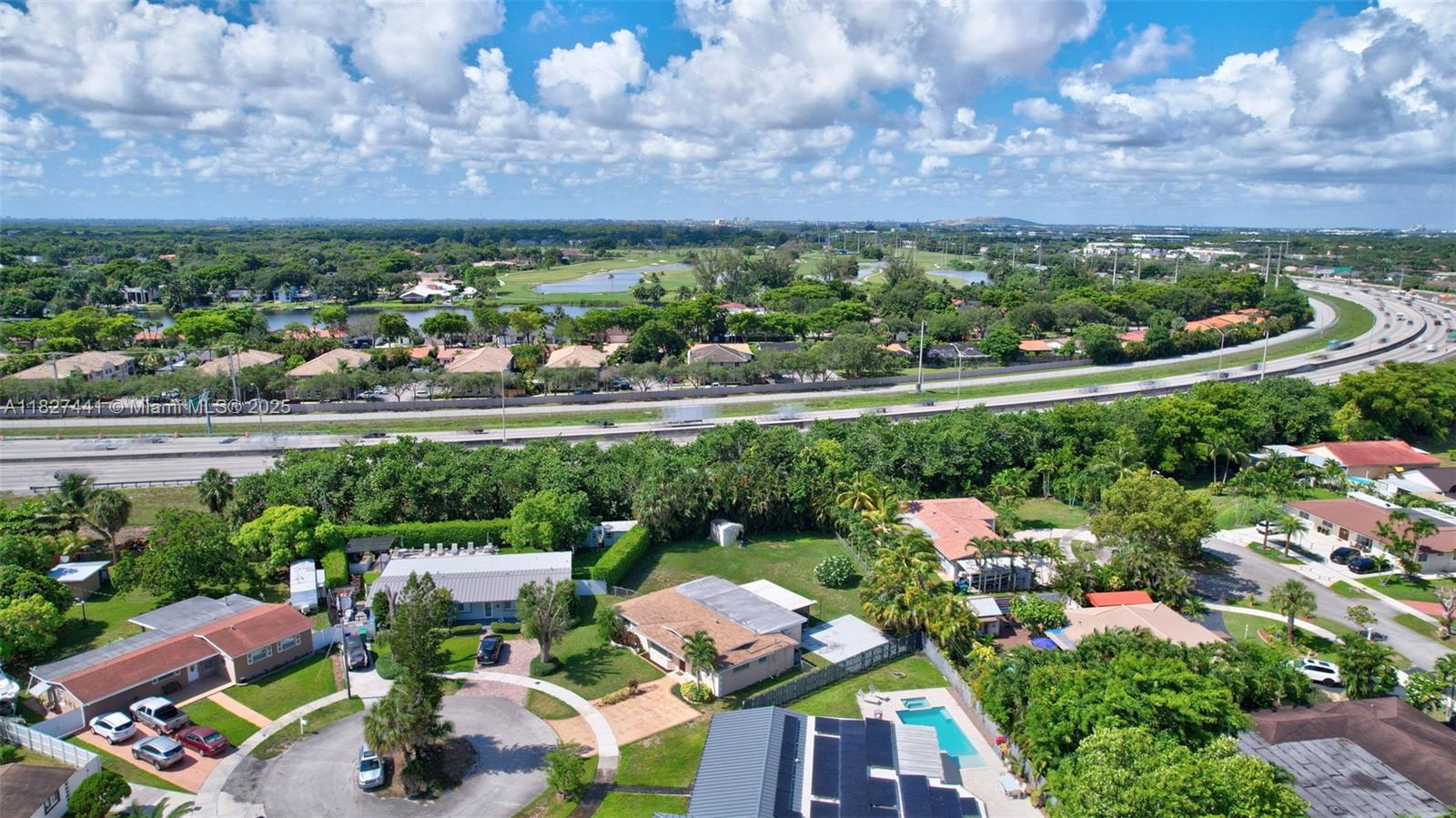 16702 NW 73rd Ct, Hialeah, Florida image 49