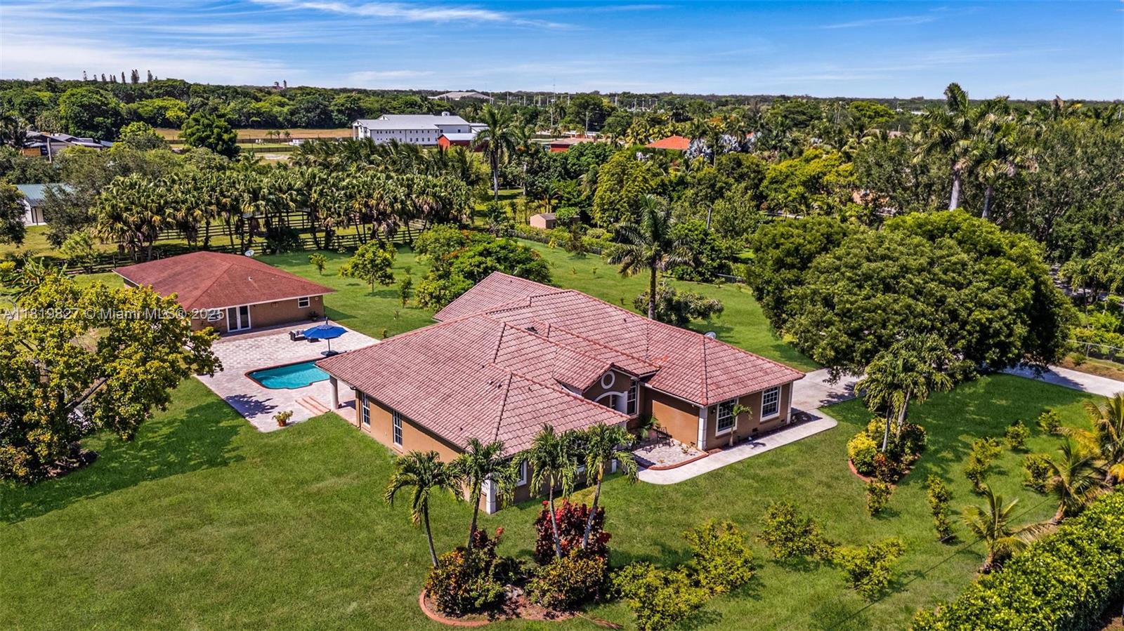 12851 Luray Rd, Southwest Ranches, Florida image 1
