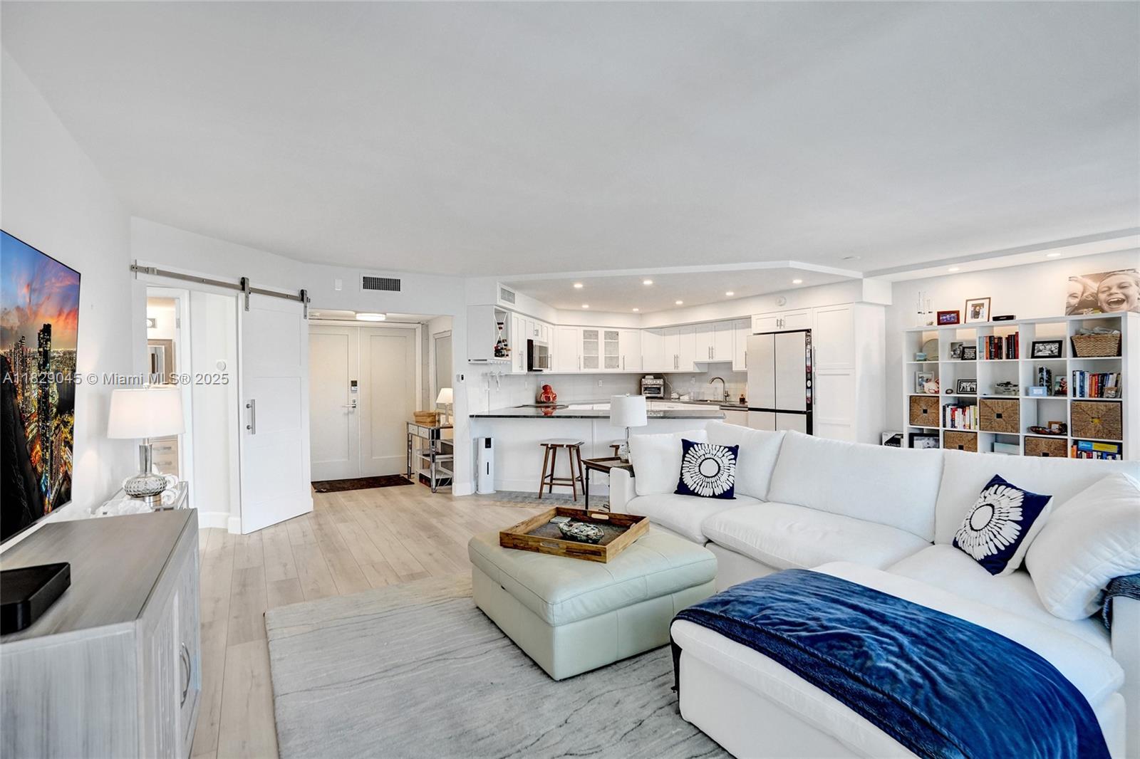 Property photo # 9