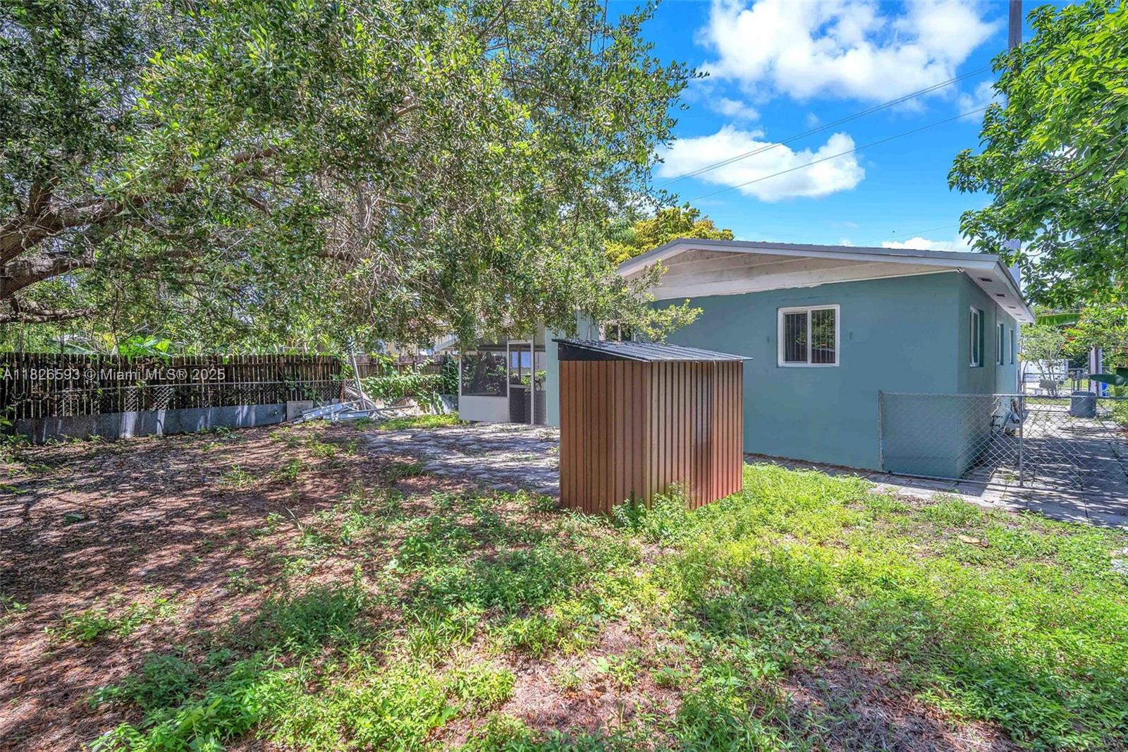 412 S 24th Avenue, Hollywood, Florida image 18