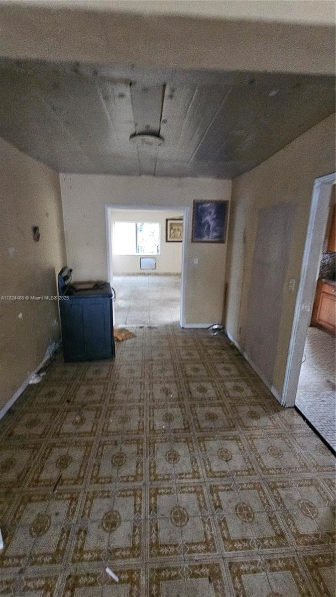 1710 SW 13th St, Miami, Florida image 4