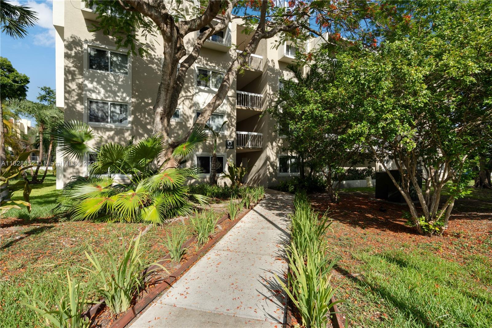 7850 Camino Real #O-218, Miami, Florida image 2