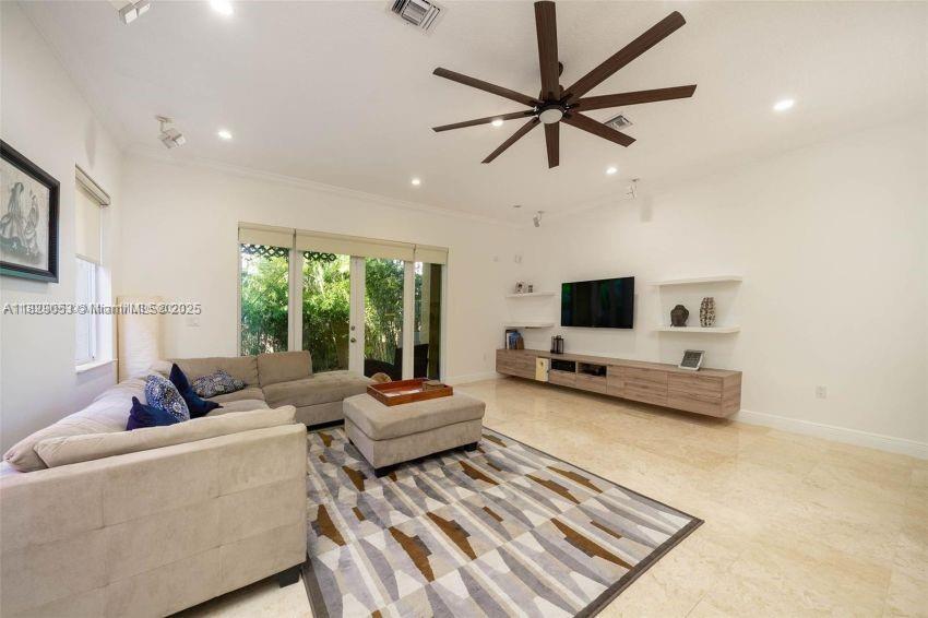 Property photo # 3