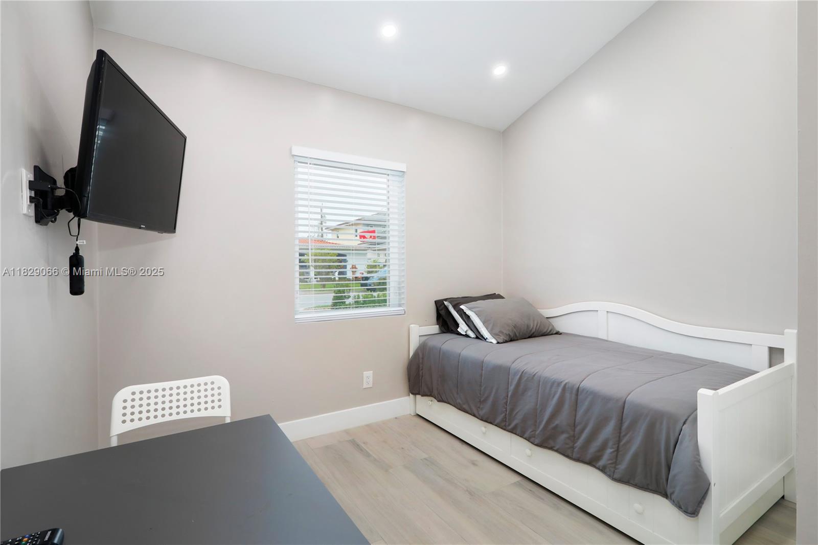 Property photo # 5