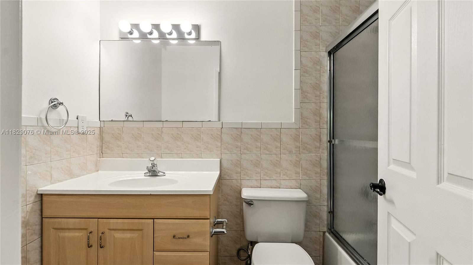 1482 SE Manth Ln, Port St. Lucie, Florida image 21