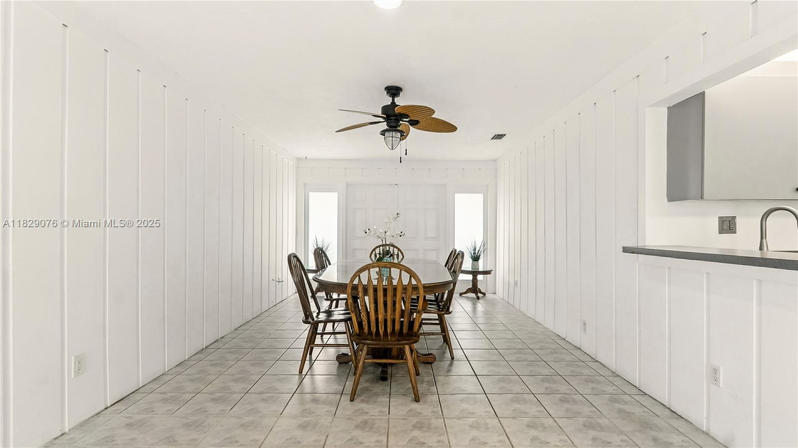 1482 SE Manth Ln, Port St. Lucie, Florida image 4