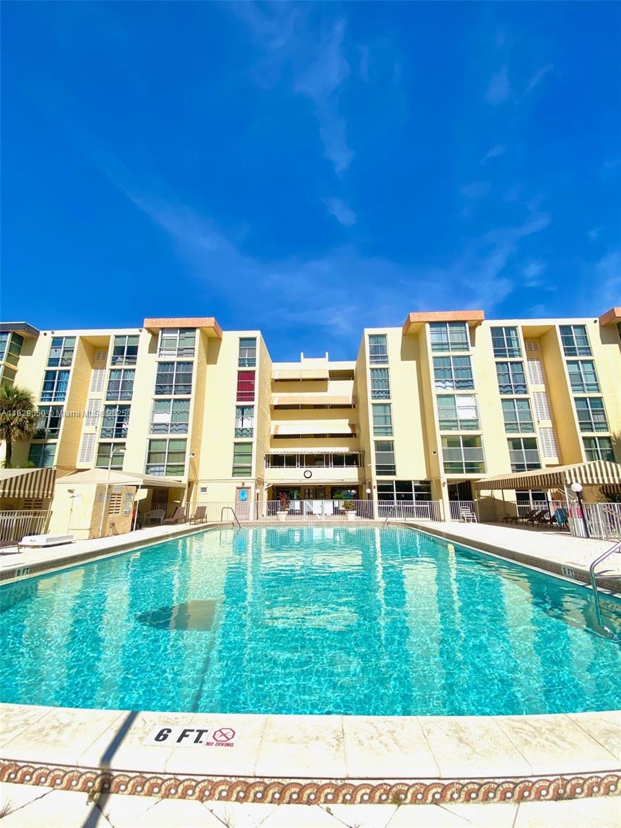 210 172nd St #226, Sunny Isles Beach, Florida image 25