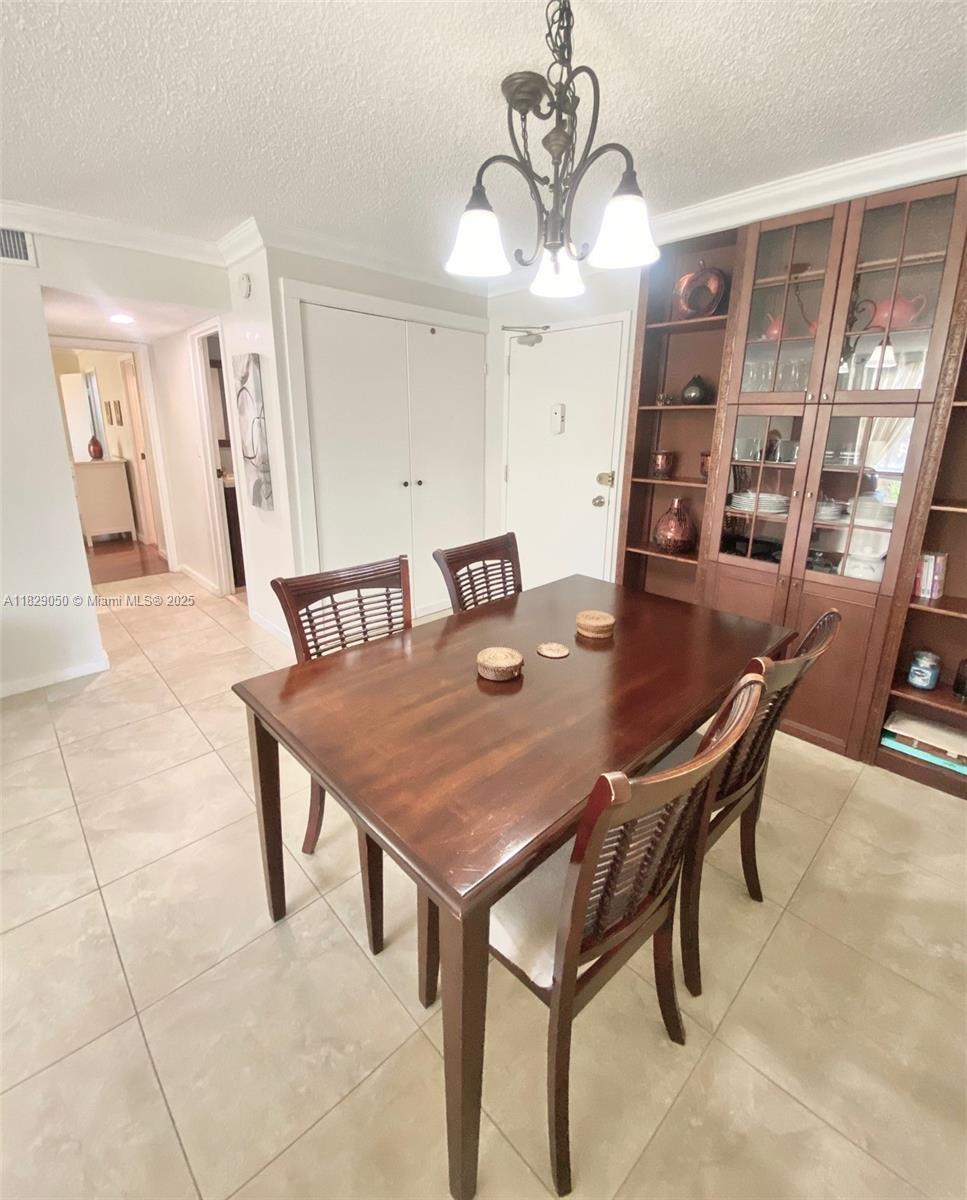 210 172nd St #226, Sunny Isles Beach, Florida image 8