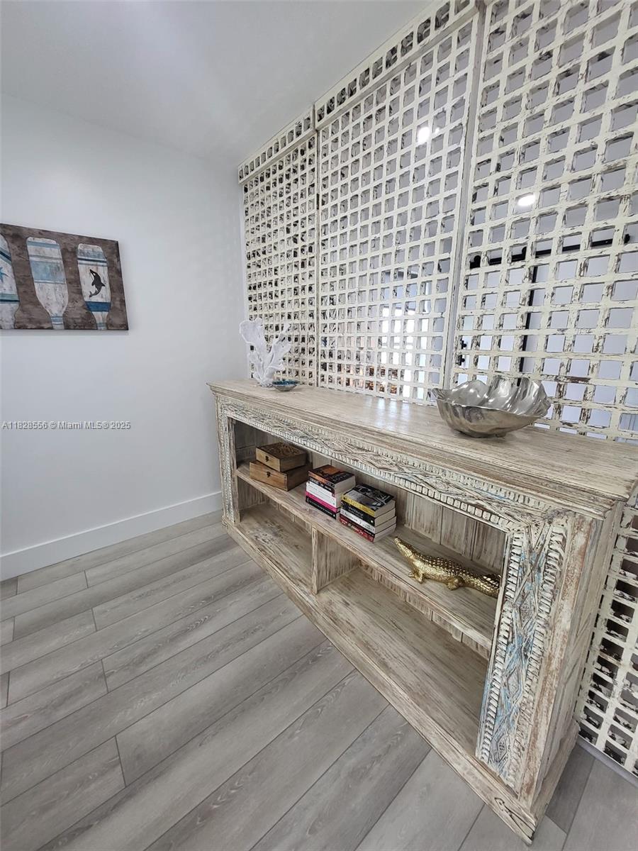 Property photo # 9