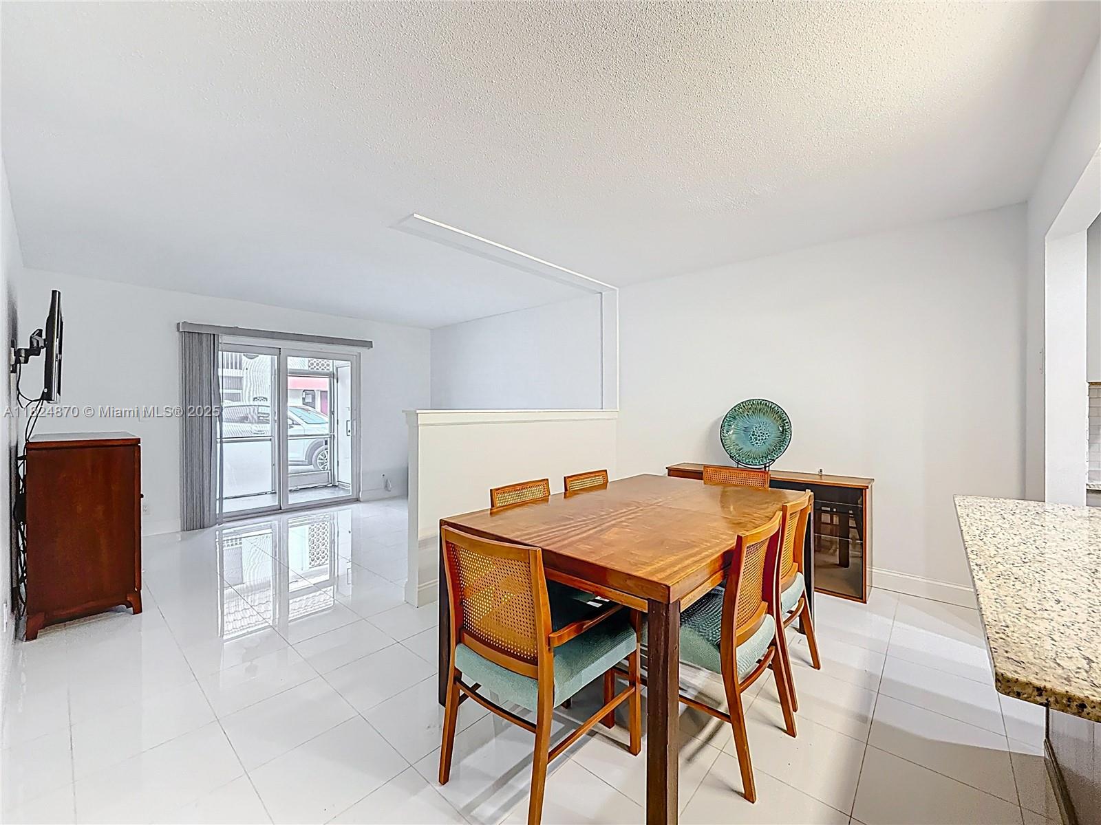 101 E Mcnab Rd #311, Pompano Beach, Florida image 10