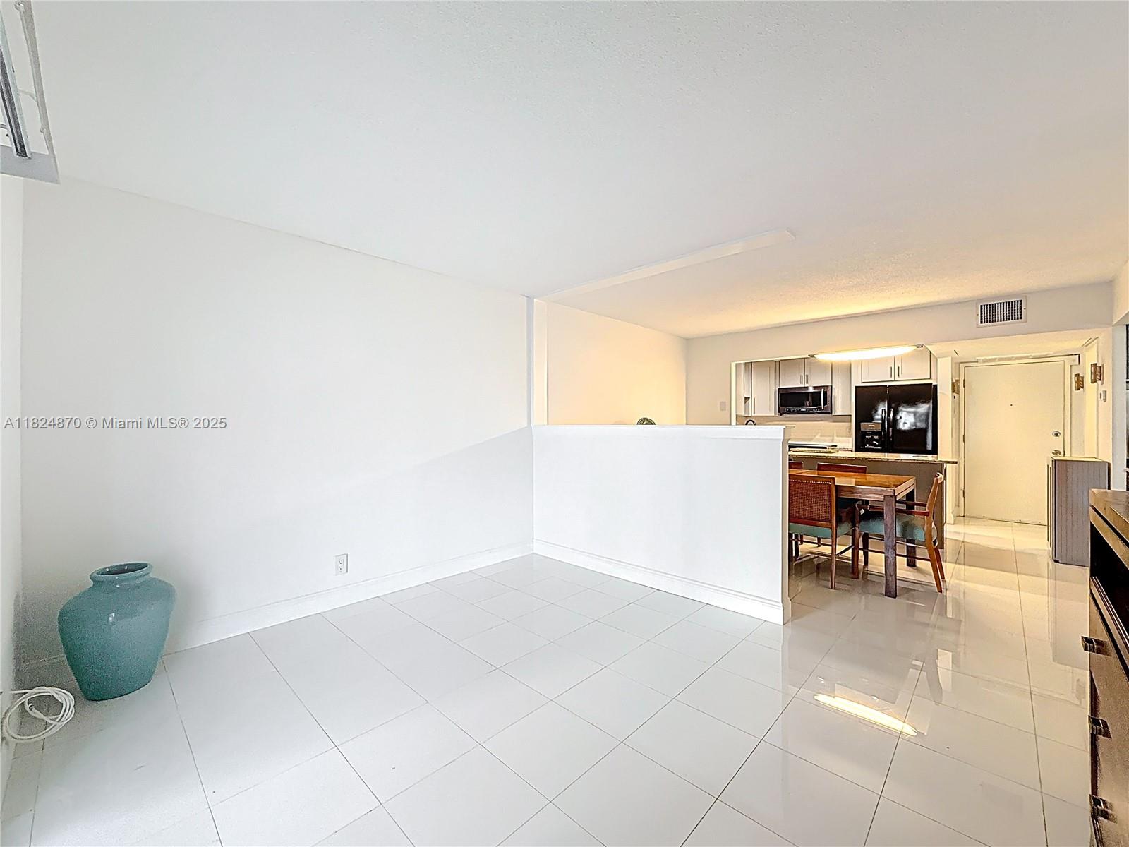 101 E Mcnab Rd #311, Pompano Beach, Florida image 15