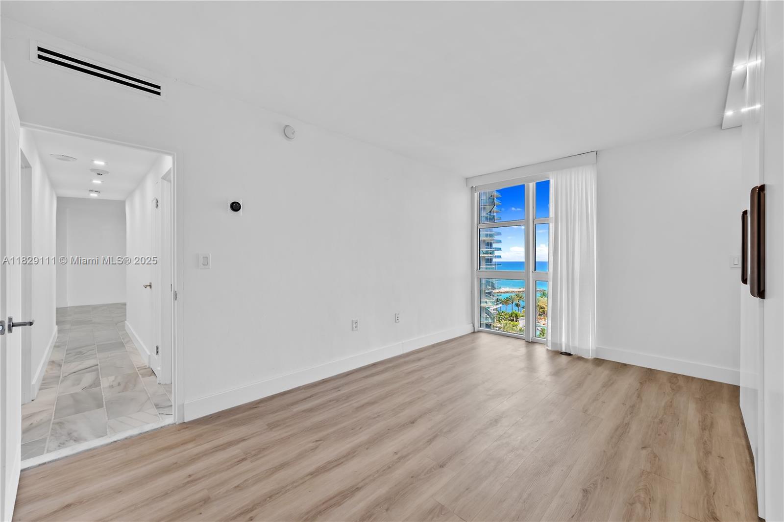 10275 Collins Ave #1035, Bal Harbour, Florida image 17