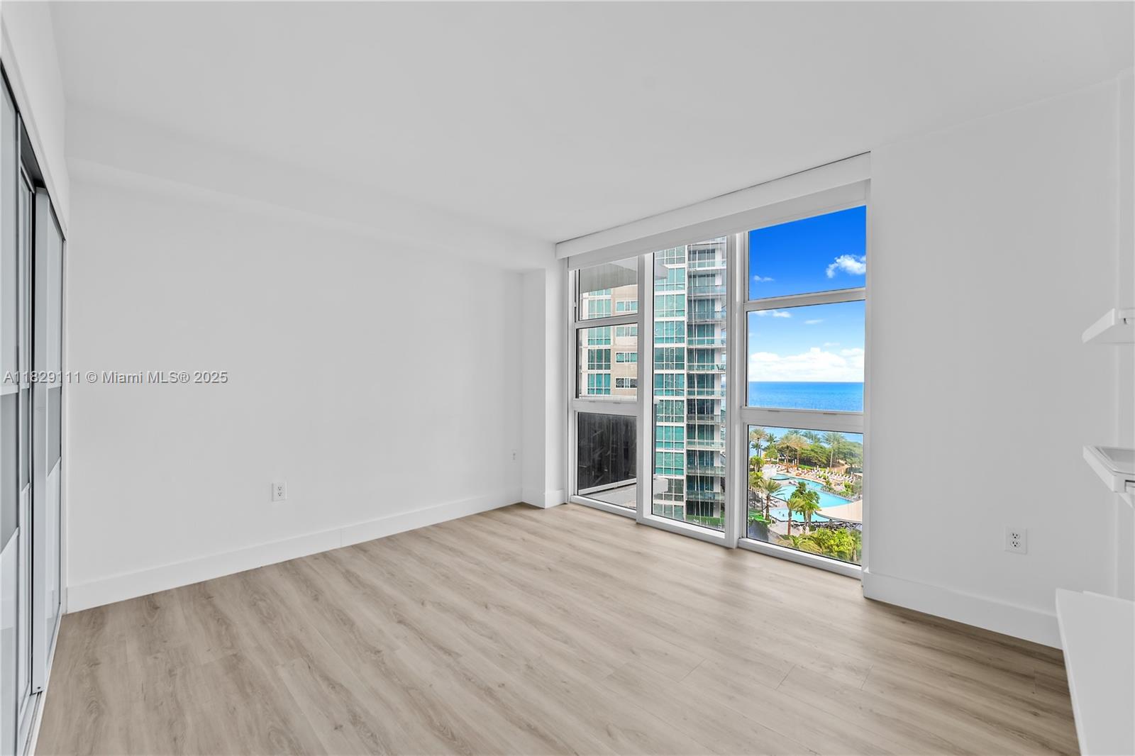 10275 Collins Ave #1035, Bal Harbour, Florida image 21
