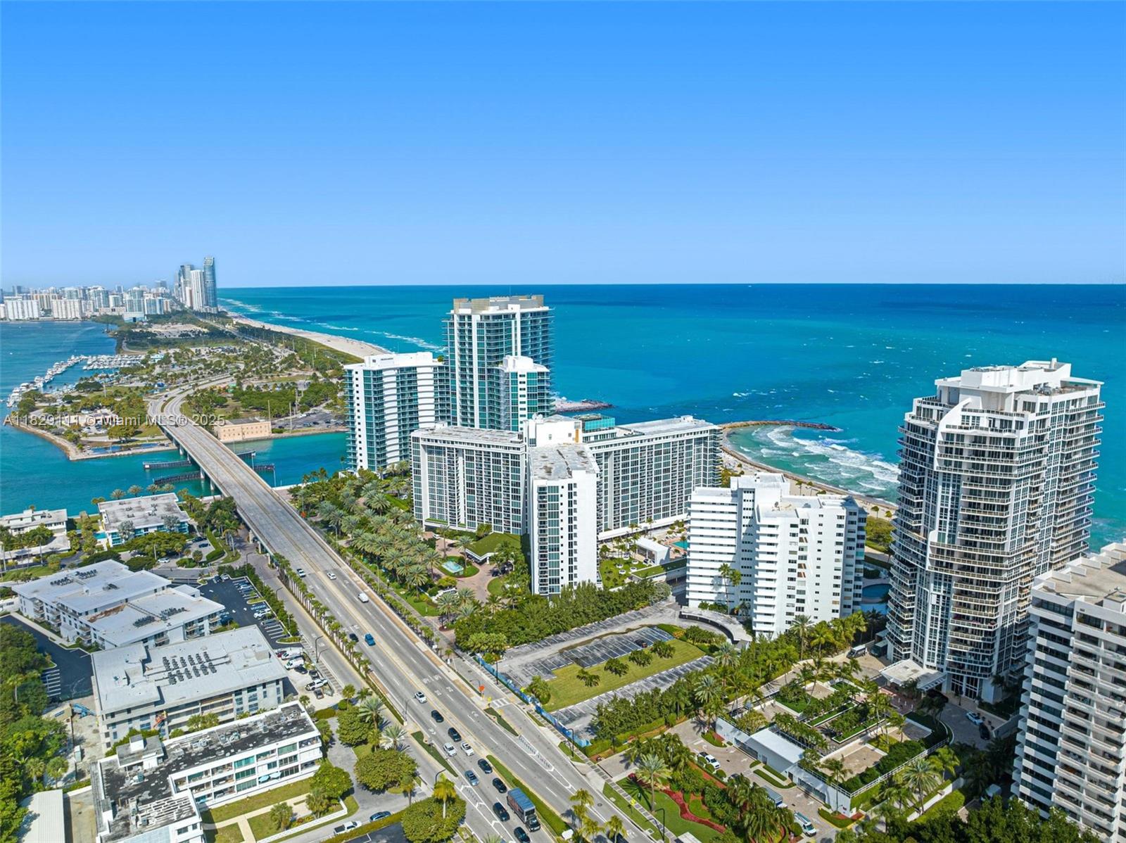 10275 Collins Ave #1035, Bal Harbour, Florida image 31
