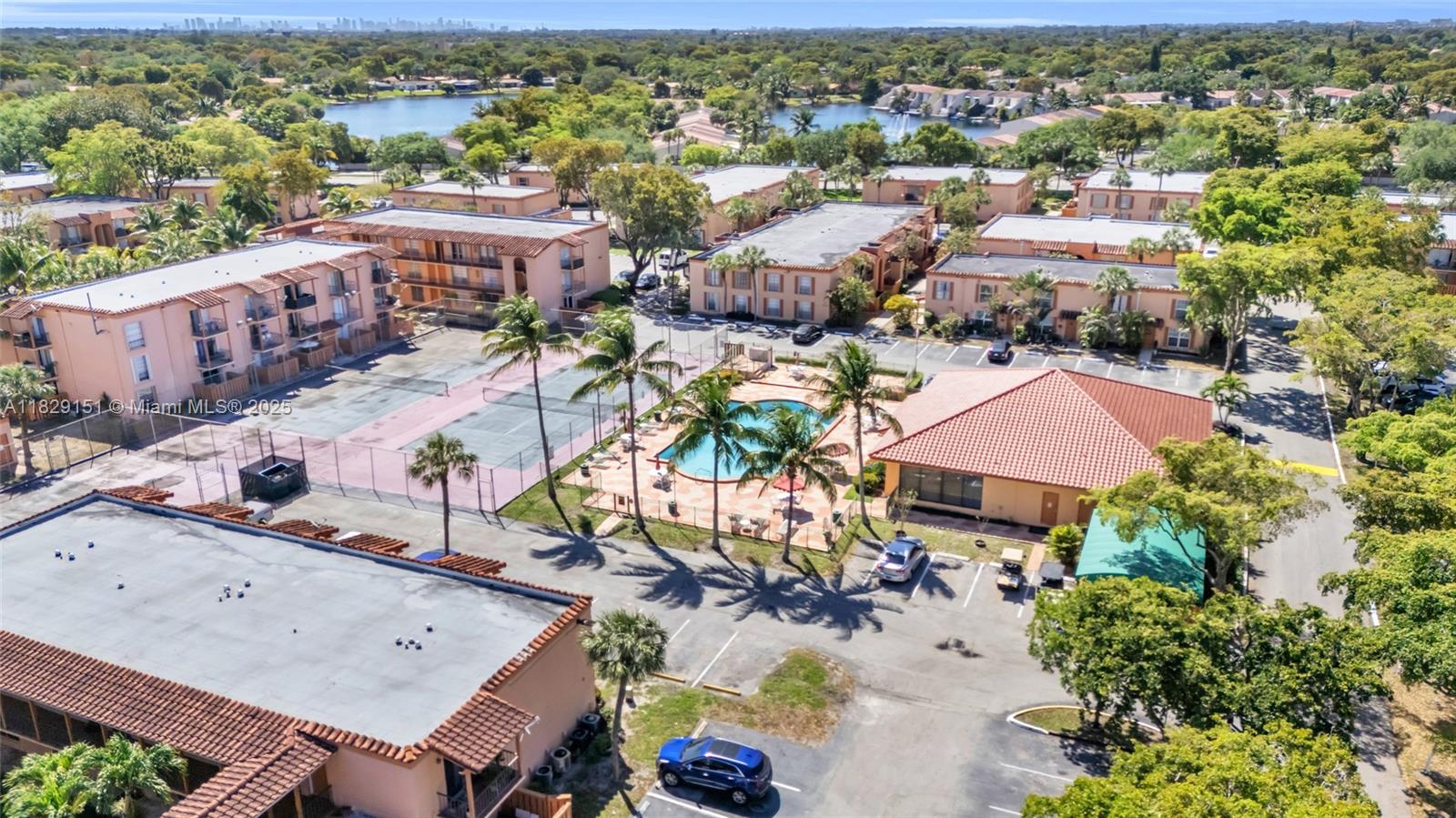 7115 Miami Lakes Dr #N28, Miami Lakes, Florida image 6