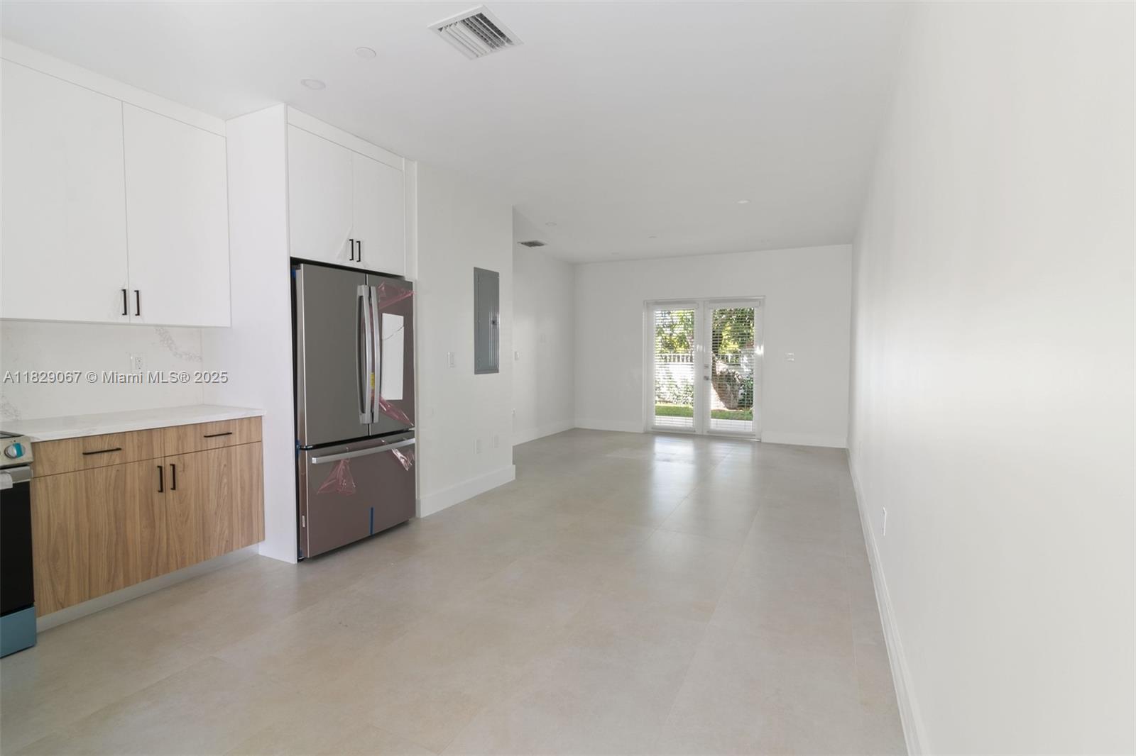 Property photo # 4