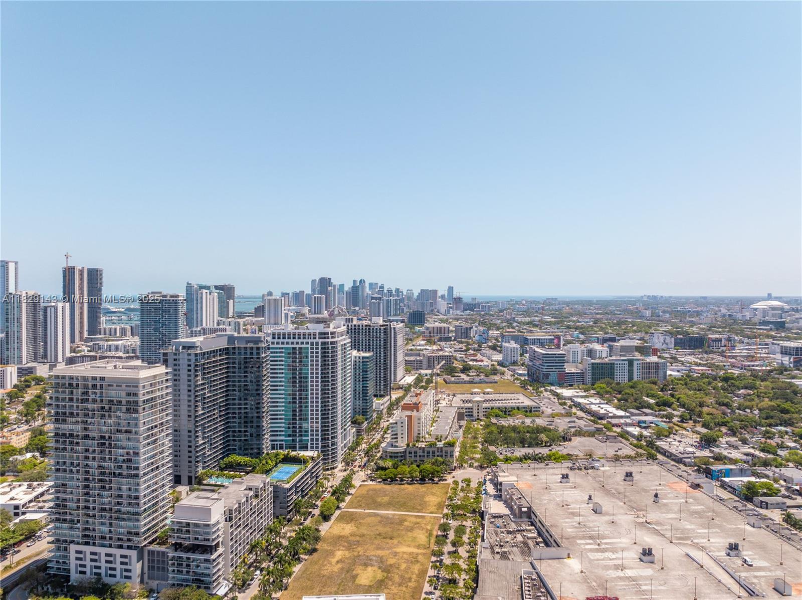 121 NE 34th St #1514, Miami, Florida image 28