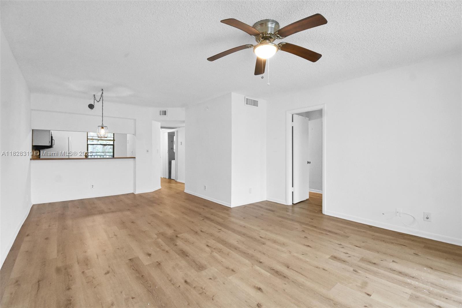 10501 W Broward Blvd #304, Plantation, Florida image 27