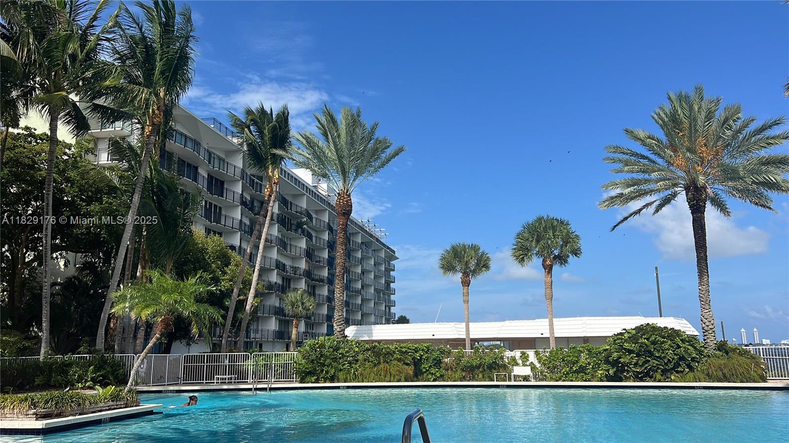 770 NE 69th St #2E, Miami, Florida image 2