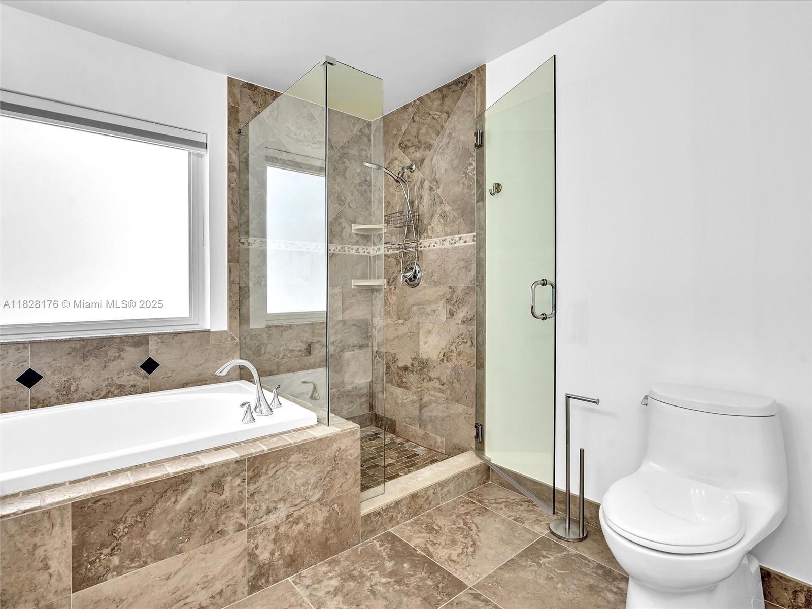 10370 NW 11th St, Plantation, Florida image 20