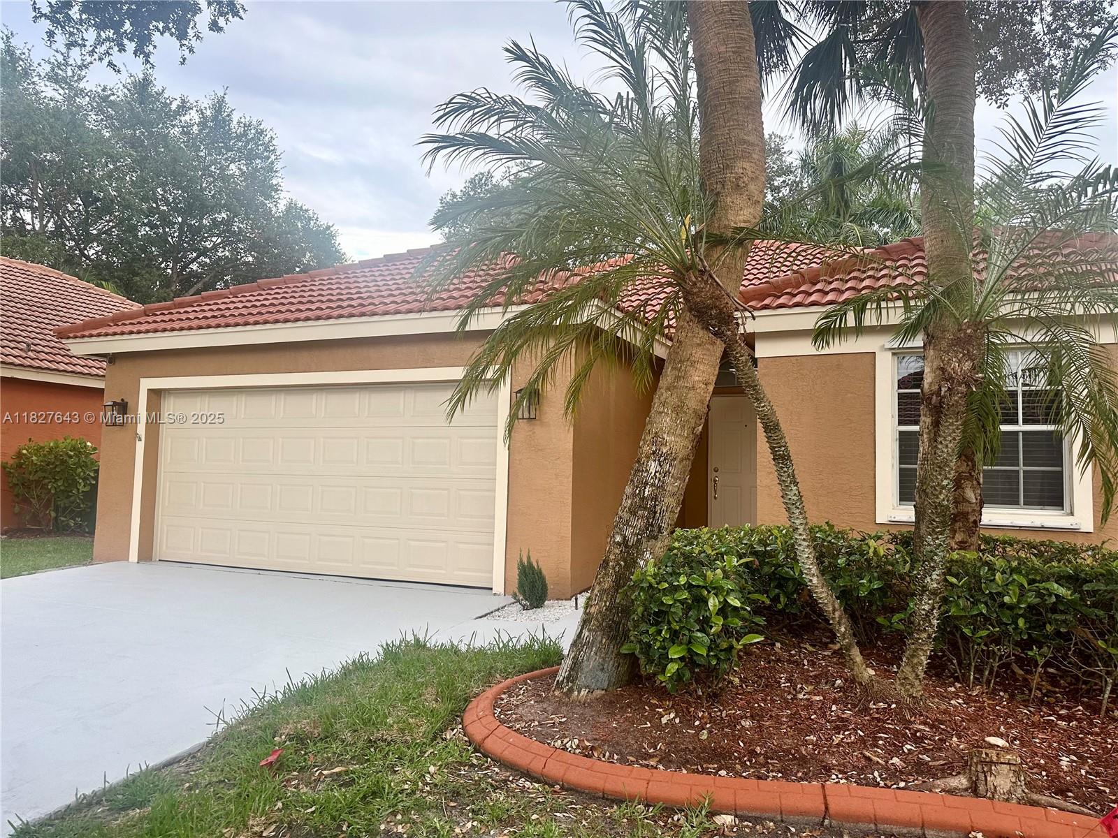 1084 Aspri Way, Riviera Beach, Florida image 3
