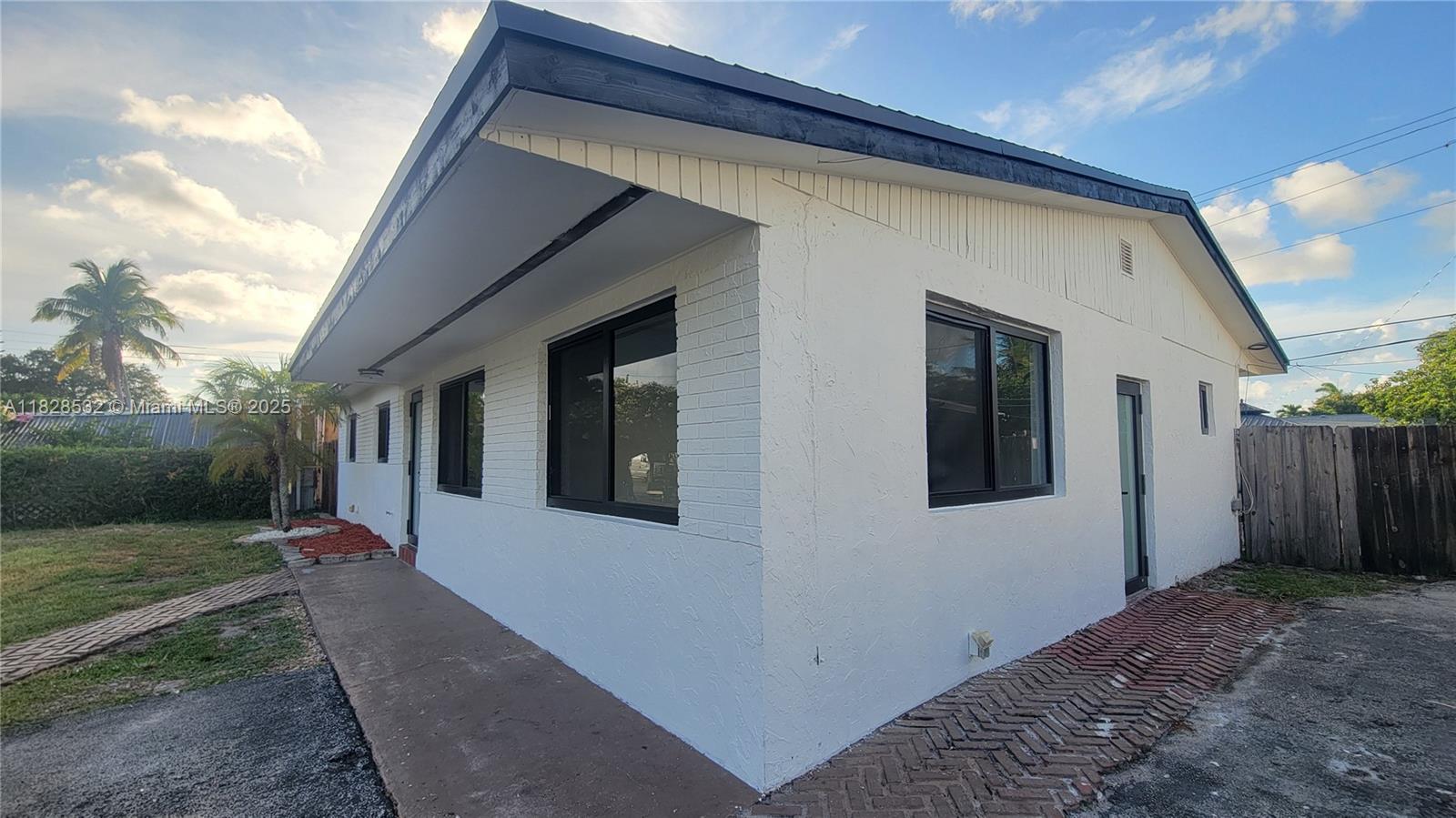 Property photo # 9