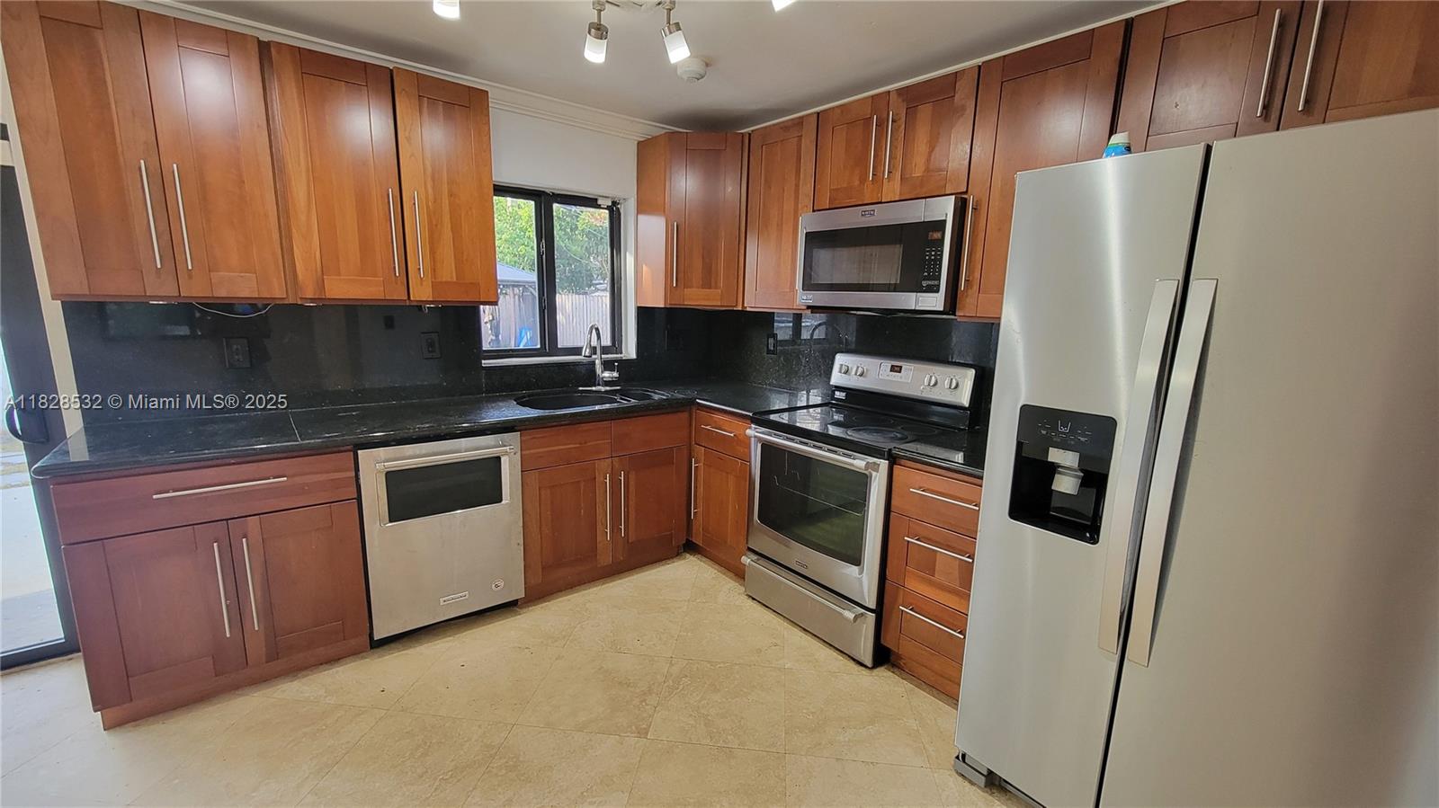 Property photo # 5