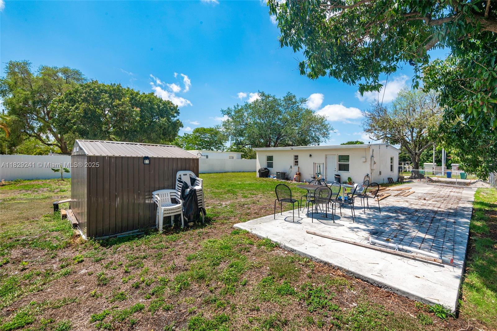 15955 W Bunche Park Dr, Miami Gardens, Florida image 25