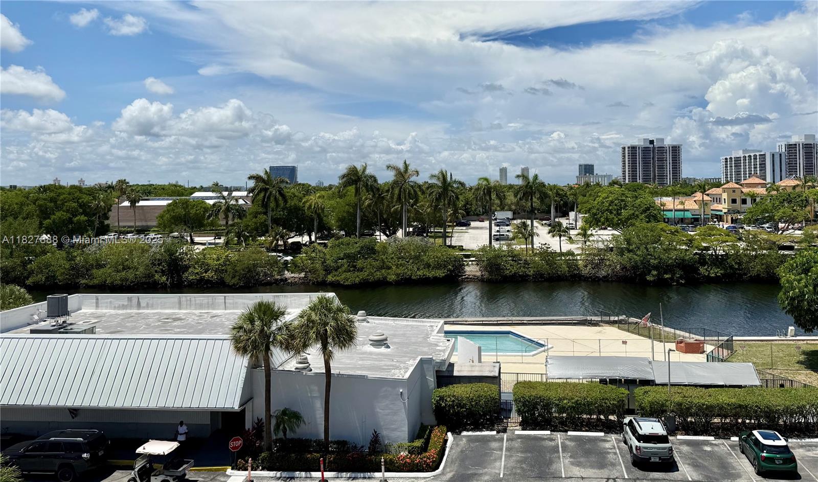 3475 N Country Club Drive #501, Aventura, Florida image 35
