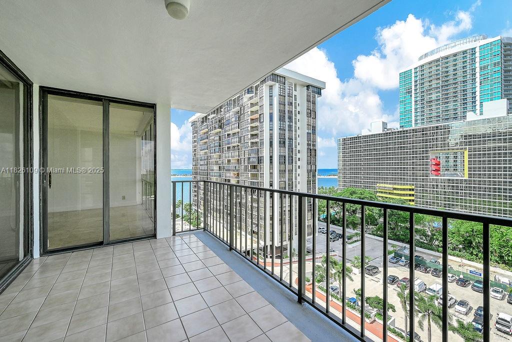 1915 Brickell Ave #C1213, Miami, Florida image 33