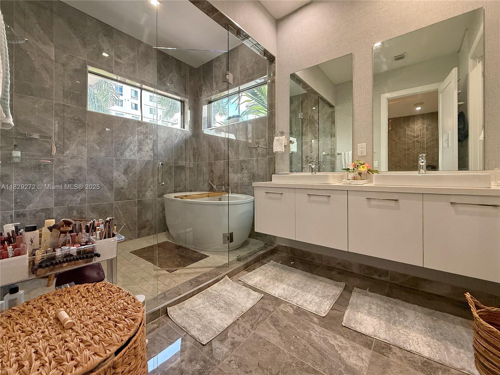 4761 NW NW 85 Ave, Doral, Florida image 17