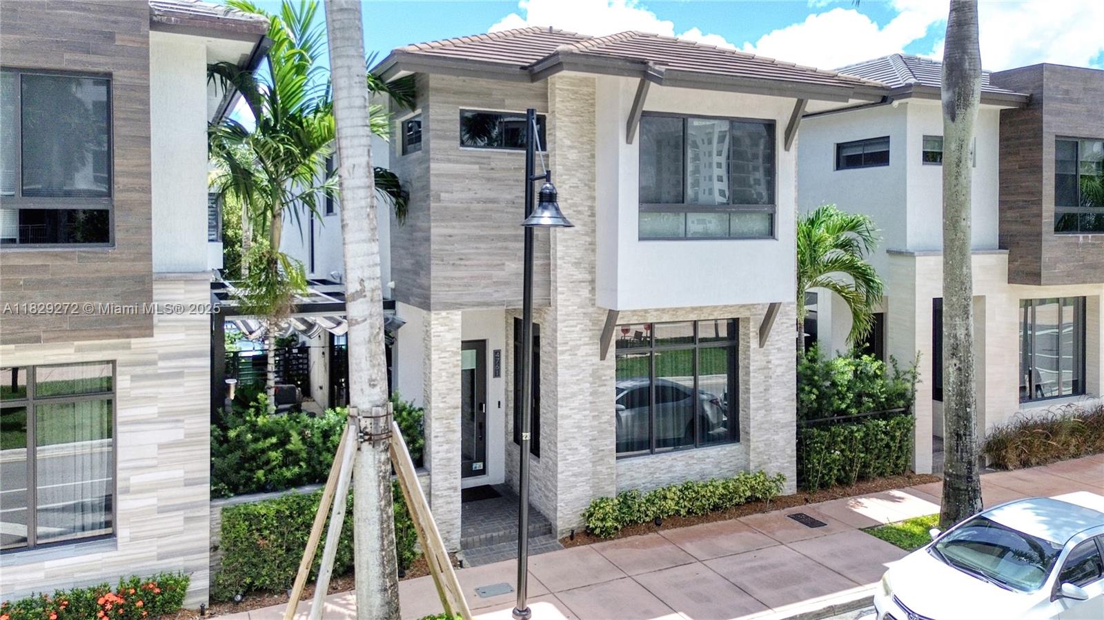 4761 NW NW 85 Ave, Doral, Florida image 2
