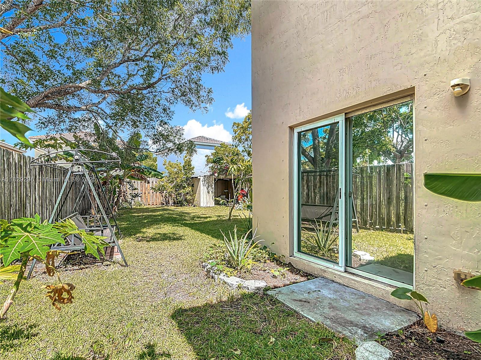 1568 SE 20th Ter, Homestead, Florida image 45