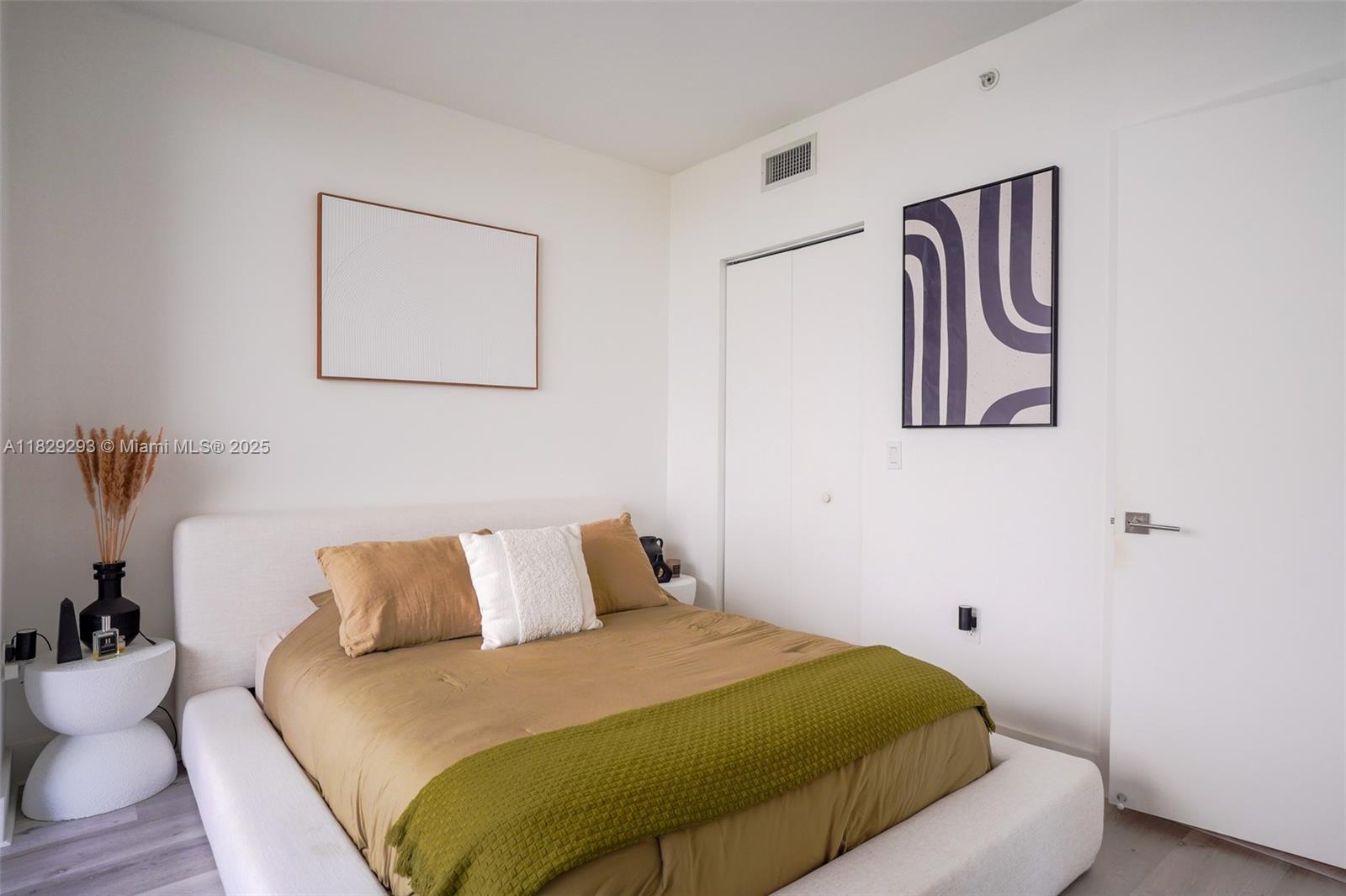 121 NE 34th St #2711, Miami, Florida image 11