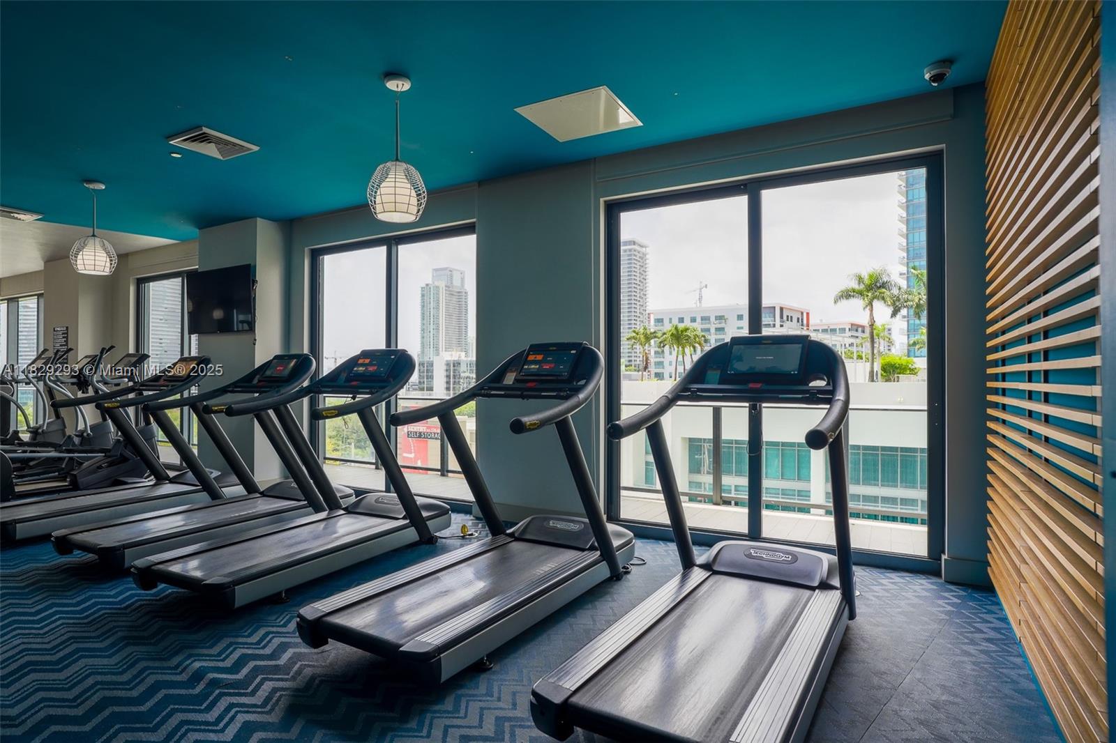 121 NE 34th St #2711, Miami, Florida image 40