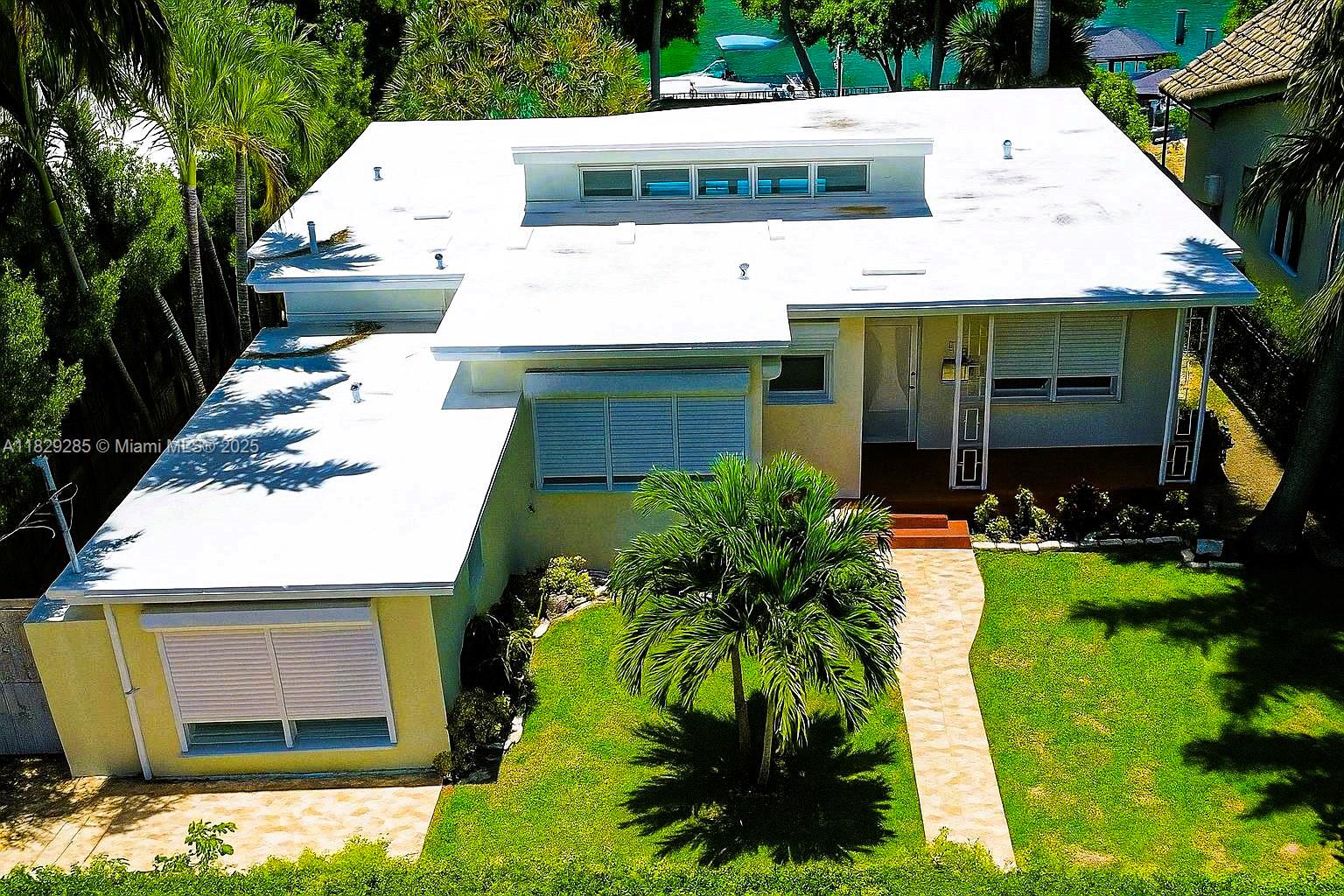 Property photo # 8