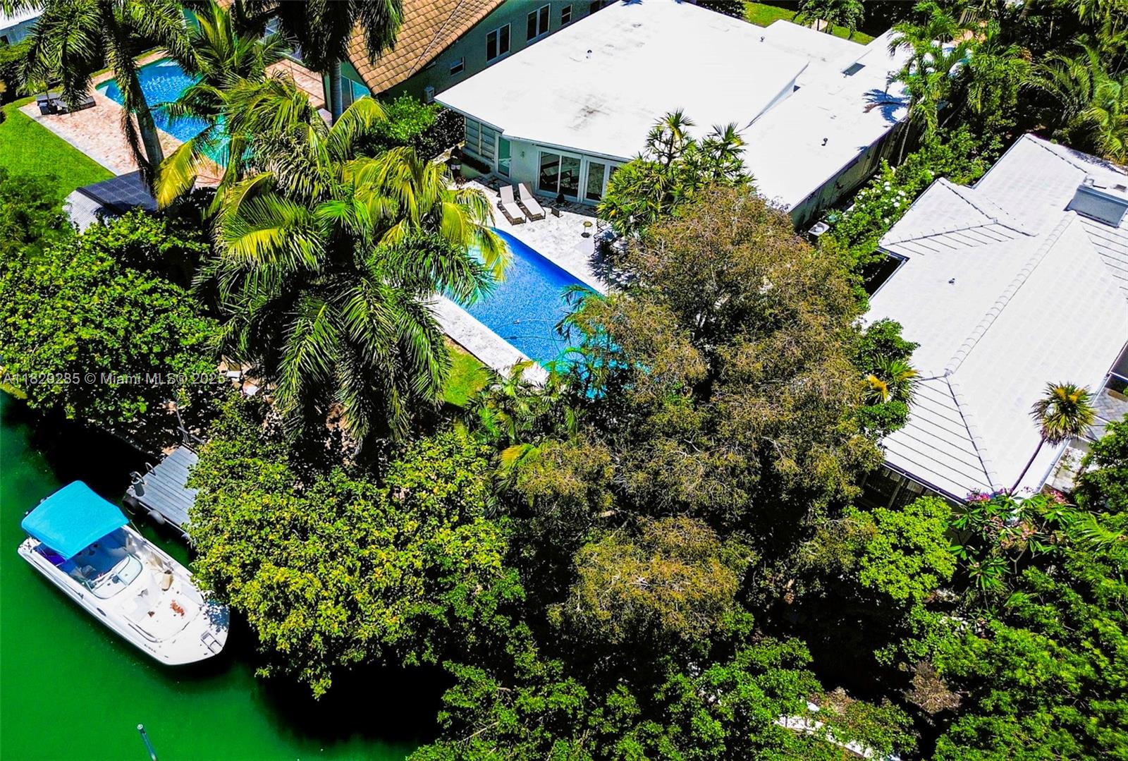 Property photo # 9