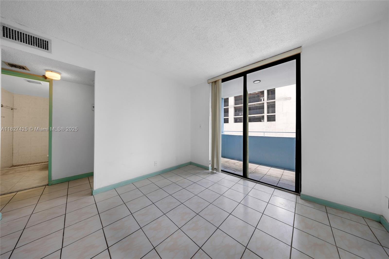 501 SW 1st St #308, Miami, Florida image 8