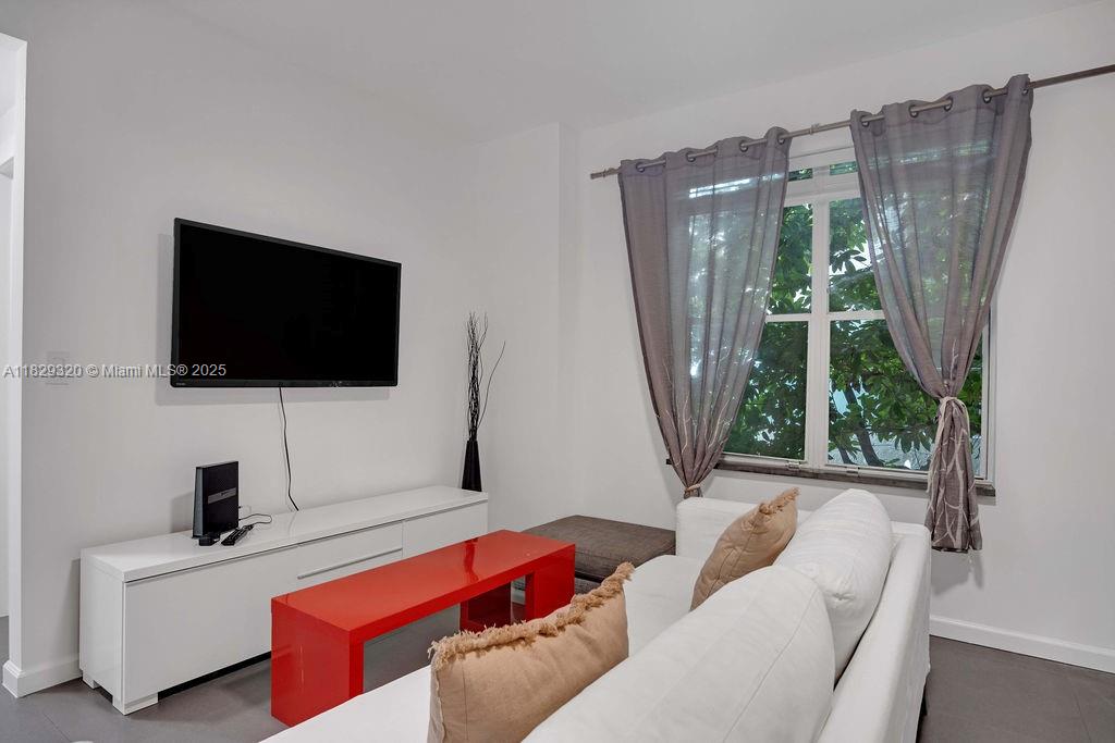 747 Michigan Ave #201, Miami Beach, Florida image 15