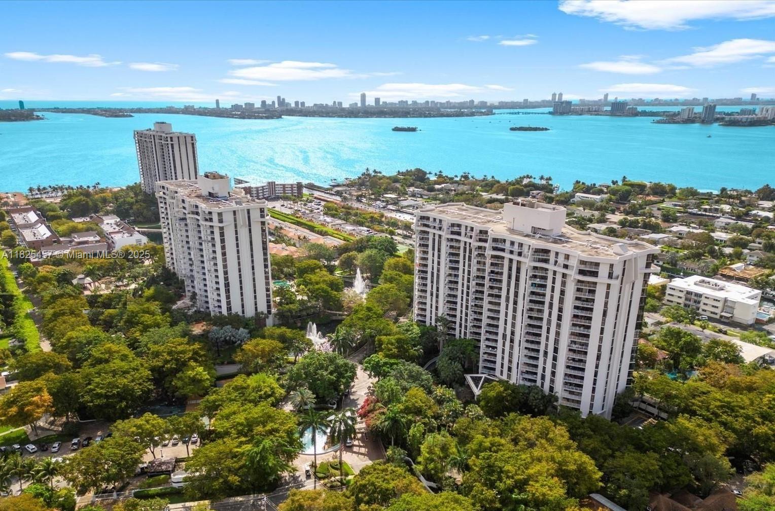 1000 Quayside Ter #1009, Miami, Florida image 31